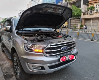Dịch vụ thay bình ắc quy xe Ford tại TPHCM tận nơi nhanh chóng