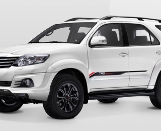 BÌNH ẮC QUY XE TOYOTA FORTUNER